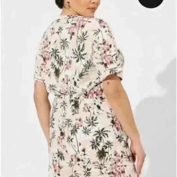 TORRID Rayon Slub Button Front Romper SIZE 3 - Picture 4 of 10